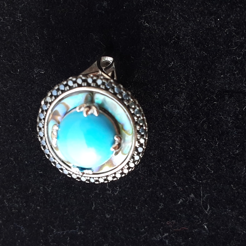 Unique, 925 Authentic Arizona Sleeping Beauty turquoise, Abalone & Black Spinel.